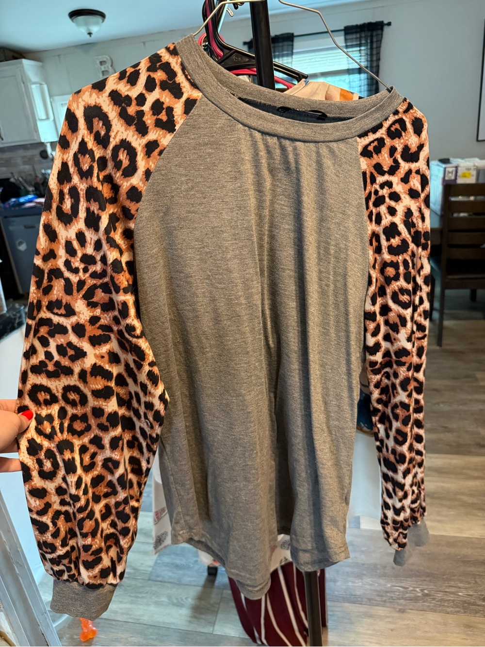SHEIN Gray Raglan Tee with Leopard Print Sleeves